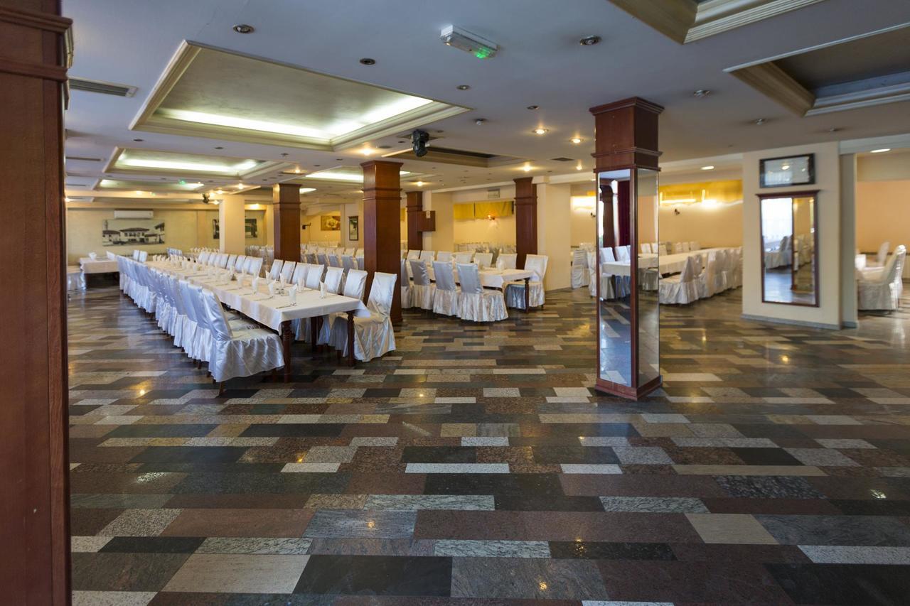 Hotel Atlas Novi Pazar Eksteriør billede