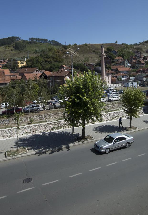 Hotel Atlas Novi Pazar Eksteriør billede