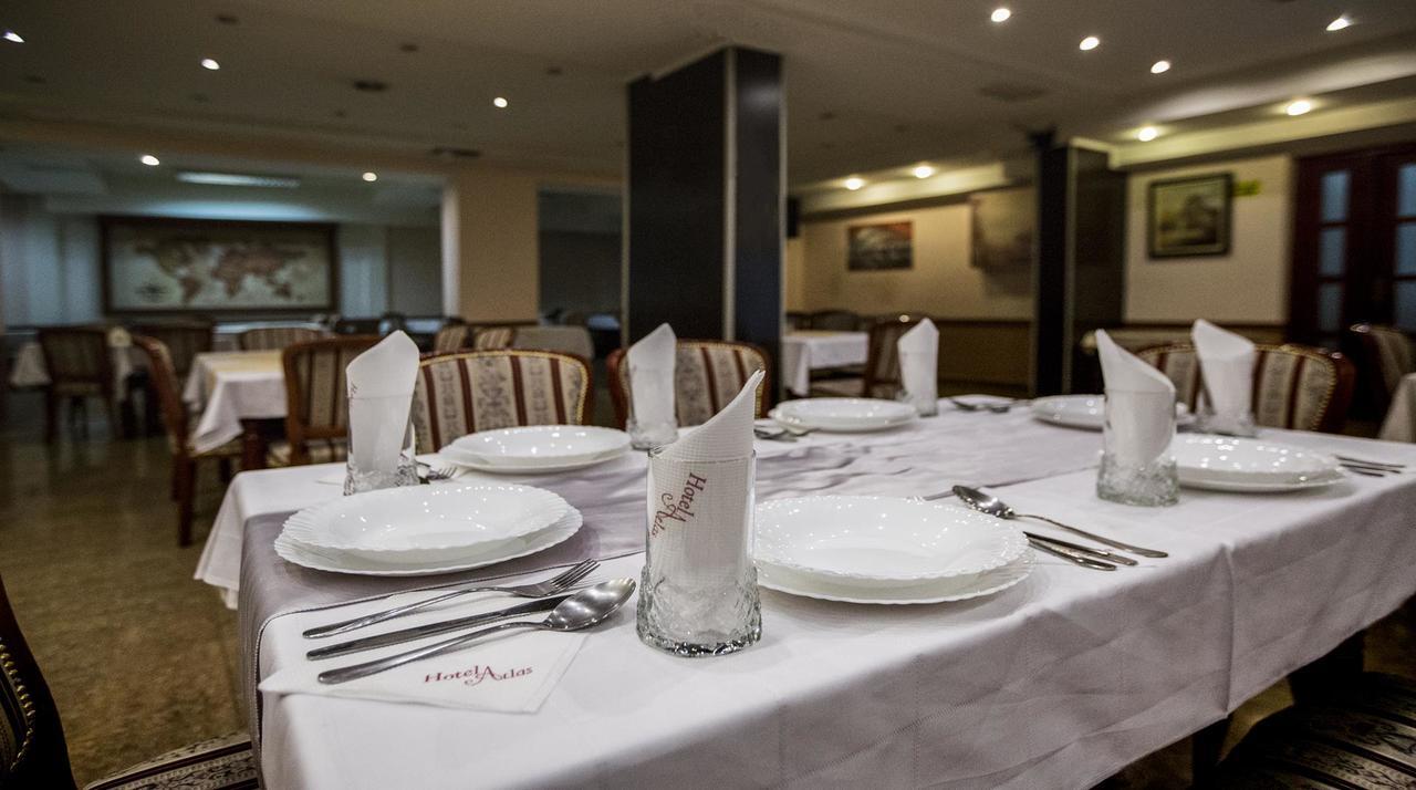 Hotel Atlas Novi Pazar Eksteriør billede